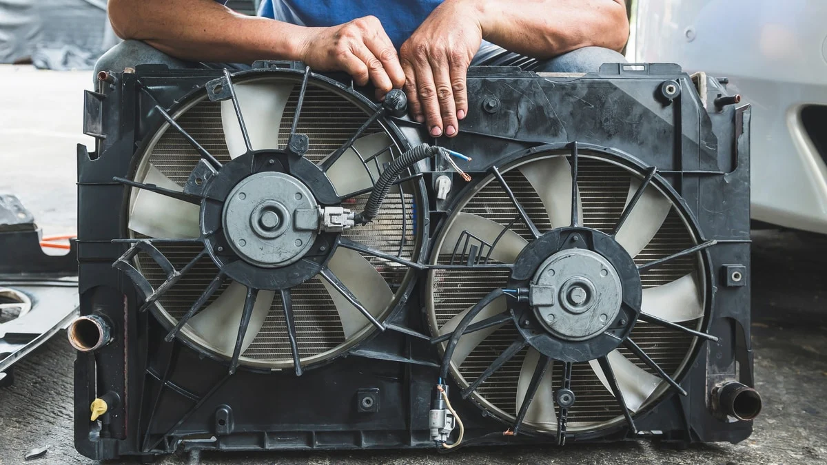 Failure Symptoms of The Radiator Cooling Fan Motor Guard My Ride